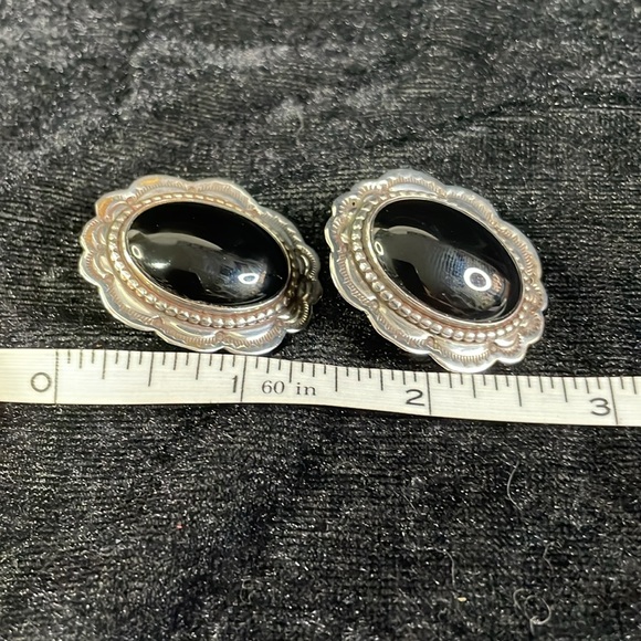 Vintage Sterling silver with black onyx earrings. - Picture 5 of 5